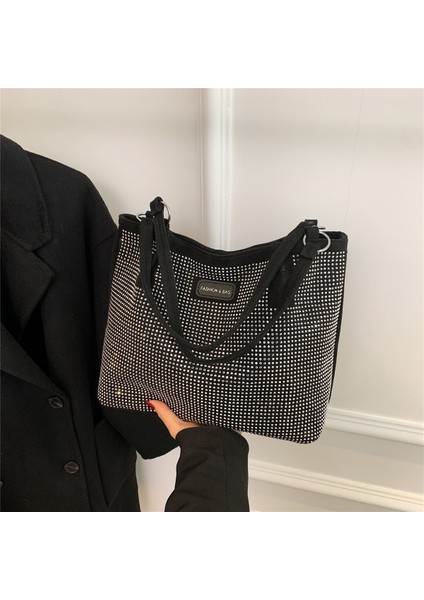 Popüler Parlak Elmas Kadın Çantası 2024 Ilkbahar ve Yaz Yeni Moda Tek Omuz Koltuk Altı Çantası Yabancı Stil Basit Rahat Crossbody Çanta (Yurt Dışından) modelleri