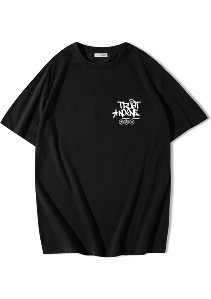 Unisex Oversize Trust No One T-Shirt fiyatları