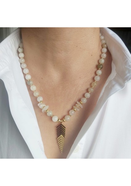 Doğal Akik ve Ay Taşı Çelik Yaprak Uçlu Kolye