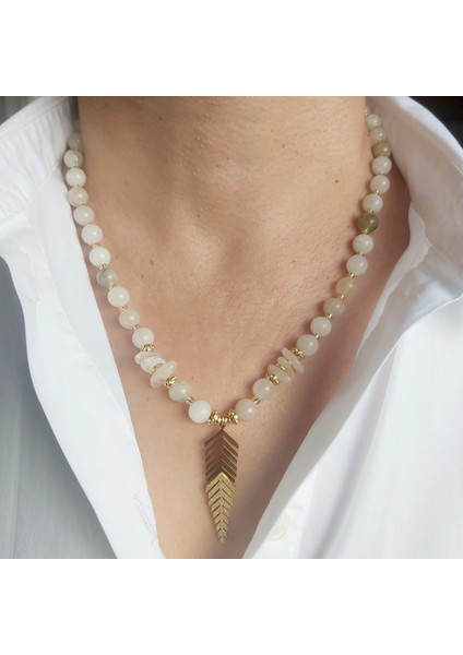 Doğal Akik ve Ay Taşı Çelik Yaprak Uçlu Kolye fiyatları