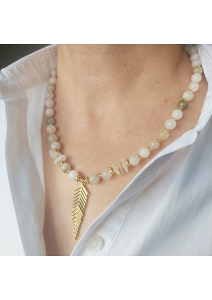 Doğal Akik ve Ay Taşı Çelik Yaprak Uçlu Kolye modelleri