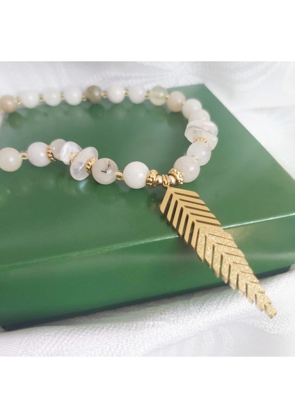 Doğal Akik ve Ay Taşı Çelik Yaprak Uçlu Kolye indirimleri