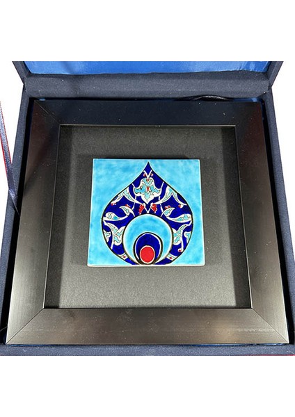 Turkuaz Zeminde Çintemani Desenli Iznik Çini fiyatları