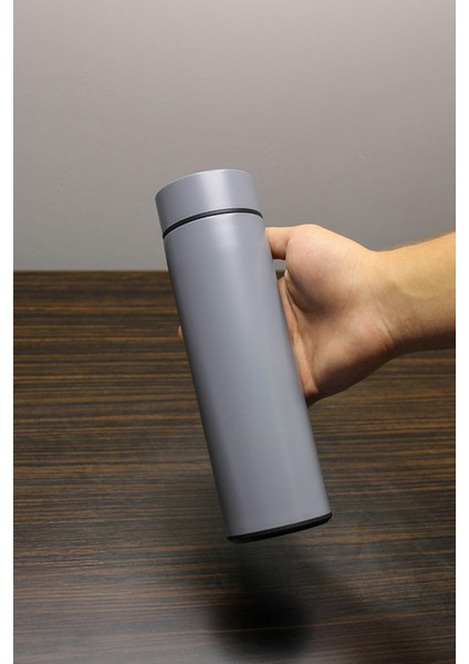 Her An Yanınızda Taşıyabileceğiniz 500 ml Dereceli Termos