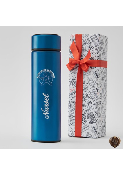Benzersiz Bir Dokunuş: Kişiye Özel Isim Baskılı 500 ml Dereceli Termos