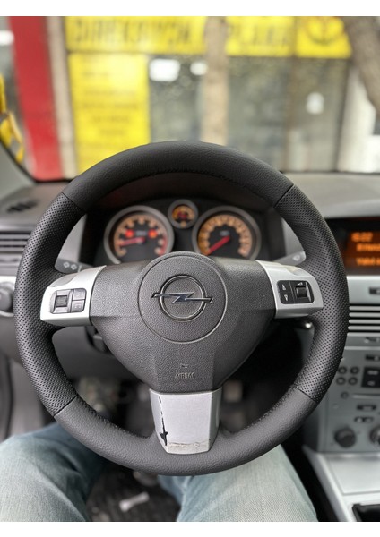 Opel Astra H Araca Özel Direksiyon Kılıfı Siyah Dikişli ( Deri Sökülüp Gerekmektedir ) fiyatları