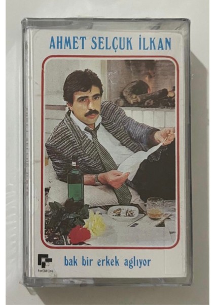 Ahmet Selçuk Ilkan Bak Bir Erkek Ağlıyor Kaset (Jelatininde Sıfır Orjnal Dönem Baskı Kaset)