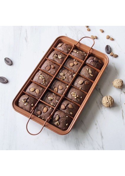 Bakeware 18 Gözlü Kafes Çikolatalı Kek Kalıbı (Yurt Dışından) indirimleri