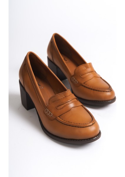 Kadın Deri Saraçlı Klasik Topuklu Ayakkabı Kadın Deri Saraçlı Klasik Ayakkabı Taba 39 fırsatları