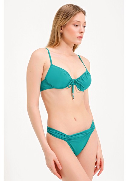 Global Bikini modelleri
