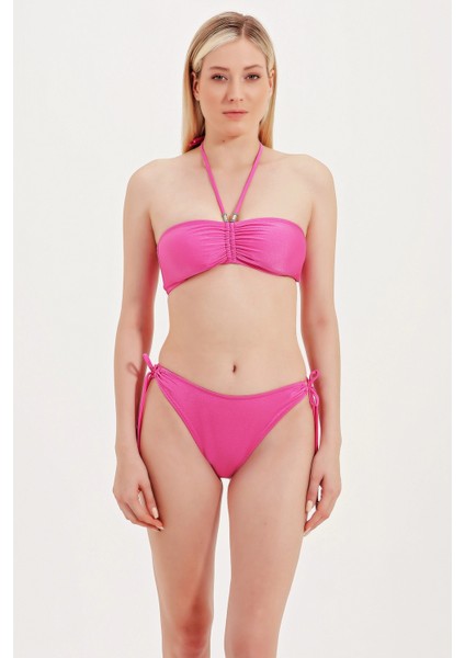 Global Aksesuar Detaylı Bikini Alt