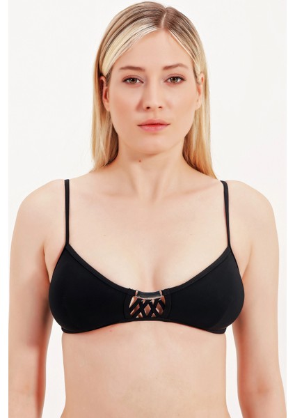 Gümüş Aksesuarlı Bikini