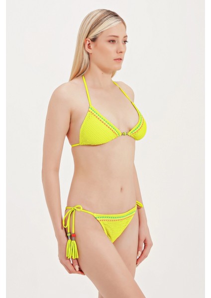 Global Cam Boncuk Detaylı Üçgen Bikini Üst