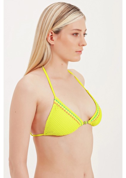 Global Cam Boncuk Detaylı Üçgen Bikini Üst
