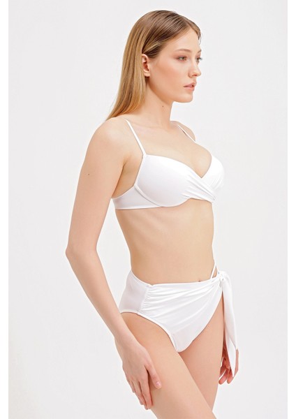 Üçgen Bikini fiyatları
