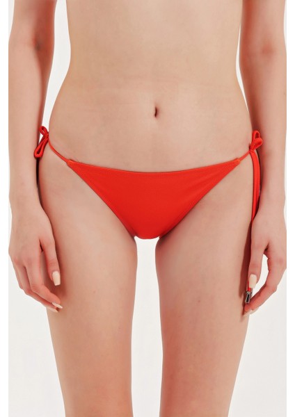 Aksesuar Detaylı Bikini Alt