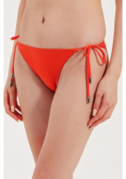 Aksesuar Detaylı Bikini Alt