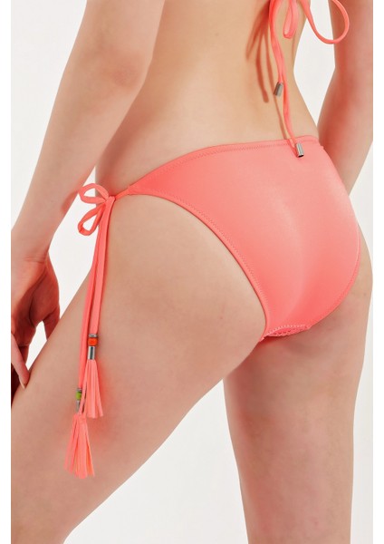 Cam Boncuk Detaylı Bikini Alt indirimleri