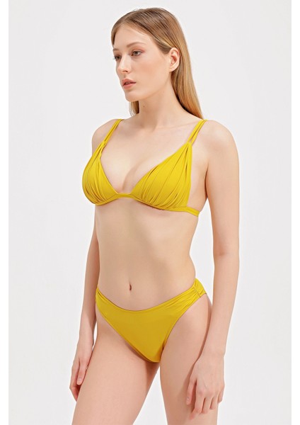 Üçgen Drapeli Bikini