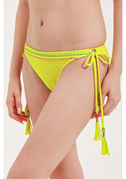 Global Cam Boncuk Detaylı Bikini Alt
