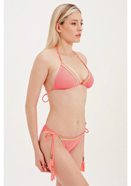 Global Cam Boncuk Detaylı Üçgen Bikini Üst