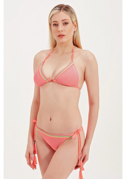 Global Cam Boncuk Detaylı Üçgen Bikini Üst