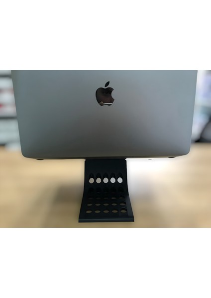 Macbook Standı: Şıklık ve Fonksiyonellik