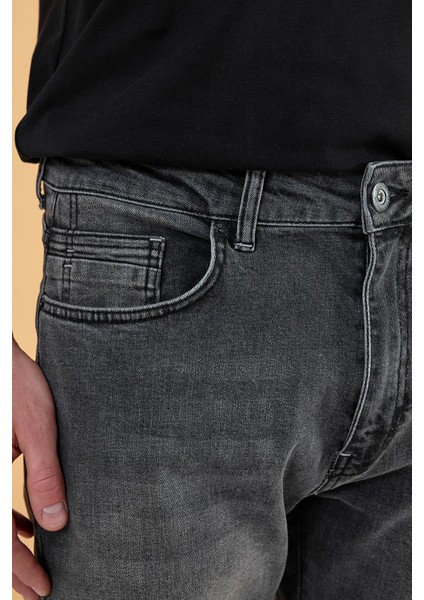 Erkek Smith Grey Tapered Fit Jean Pantolon modelleri