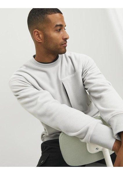 12241523 Yuvarlak Yaka Gogus Cep Detaylı Polar Sweat fırsatları