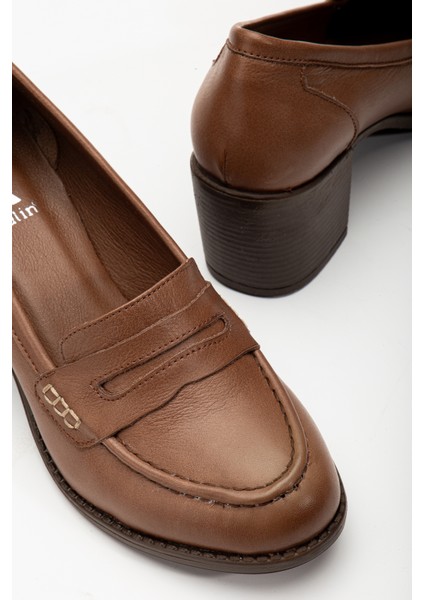 Kadın Deri Saraçlı Klasik Topuklu Ayakkabı 7075 Klasik Cevız 36 fırsatları