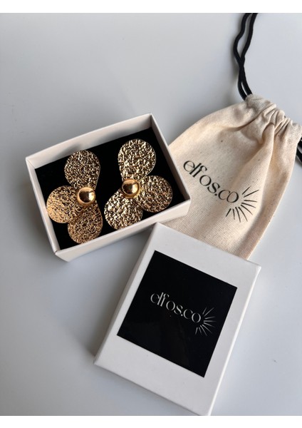 Mila Yarım Çiçek Plaka Model Küpe Gold Altın fiyatları