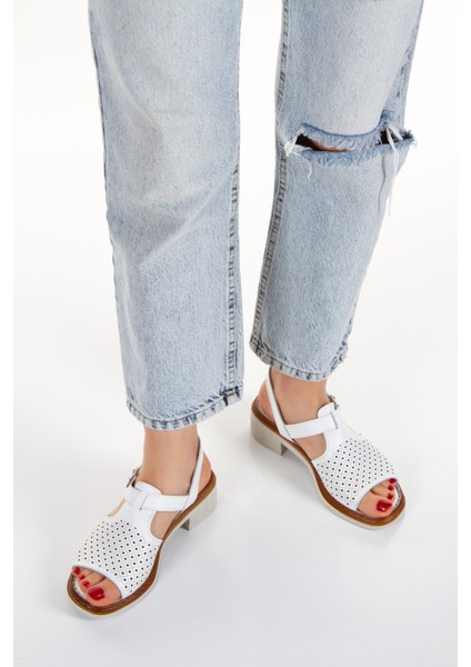 Iç Dış Hakiki Deri Alçak Topuklu Ortopedik Taban Kadın Sandalet fiyatları