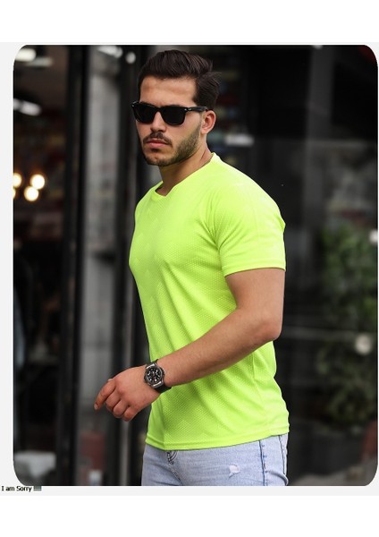 Mens Style Sıfır Yaka Desenli Performans T-Shirt fırsatları