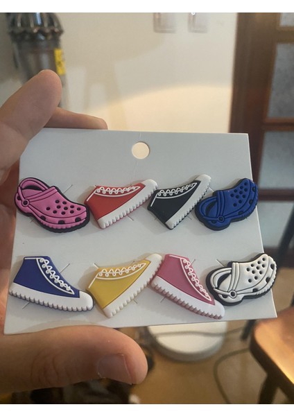 Converce ve Crocs Tasarımlı Crocks Terlik Süsü Jibbitz Crocs Aksesuarı 8 Adet