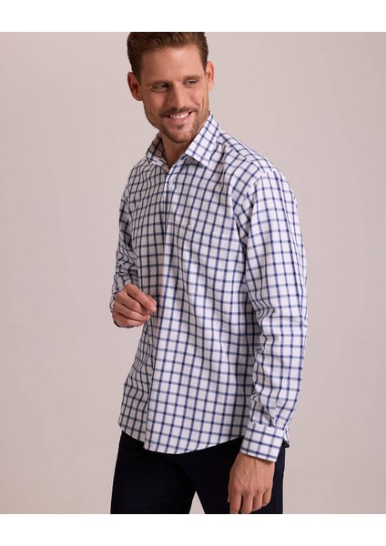 Erkek Beyaz Mavi Oversize Düğmeli Yaka Kareli Gömlek modelleri