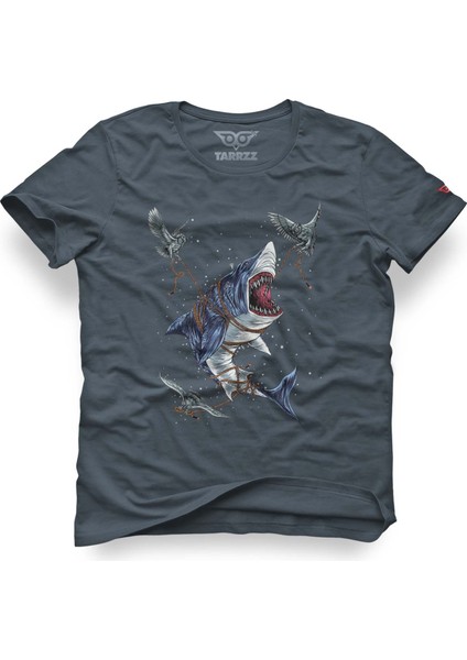 Baykuş Ve Köpekbalıklı Tasarım T-Shirt