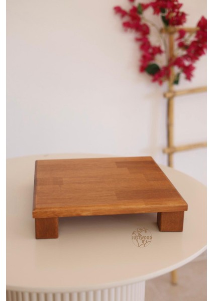 2 Li Tityos Küp Ayaklı 30X30 cm ve Piramit 29X29 cm Ahşap Kare Pasta Sunum Servis Tabağı Seti