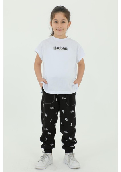 Bisiklet Yaka Kız Çocuk Baskı Detaylı T-Shırt ve Eşofman Takımı