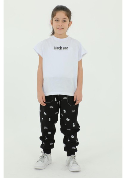 Bisiklet Yaka Kız Çocuk Baskı Detaylı T-Shırt ve Eşofman Takımı modelleri