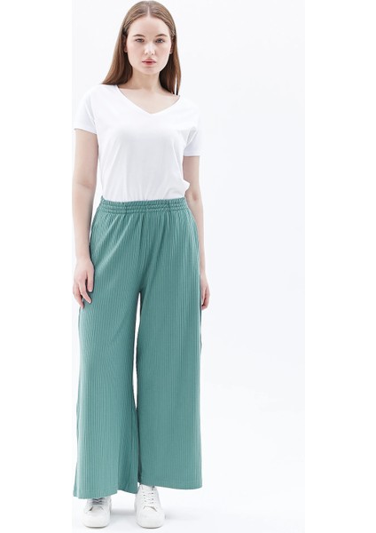 Kadın Oversize Fitilli Bol Paça Pantolon