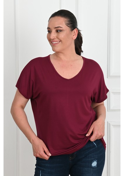 Kadın V Yaka Büyük Beden T-Shirt 1486-23