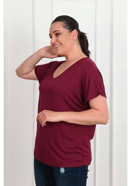 Kadın V Yaka Büyük Beden T-Shirt 1486-23 modelleri