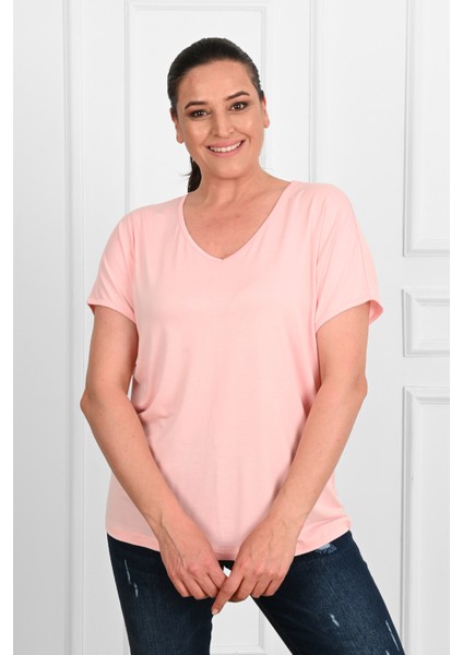 Kadın V Yaka Büyük Beden T-Shirt 1486-23 fırsatları