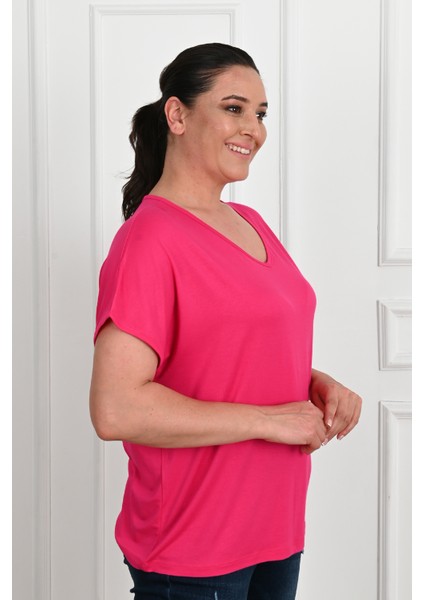 Kadın V Yaka Büyük Beden T-Shirt 1486-23 fiyatları
