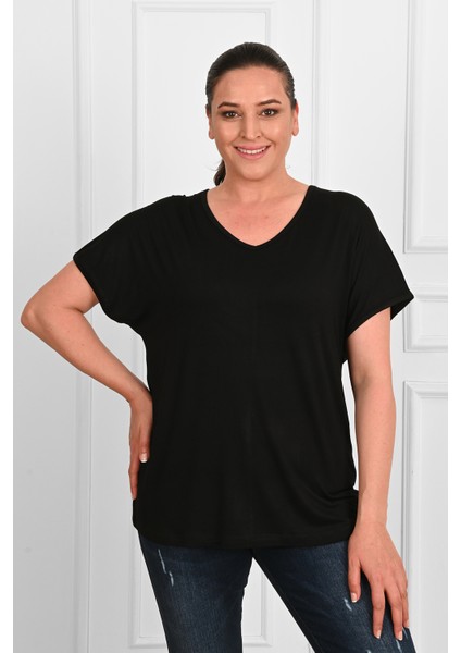 Kadın V Yaka Büyük Beden T-Shirt 1486-23 modelleri