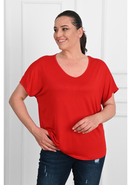 Kadın V Yaka Büyük Beden T-Shirt 1486-23