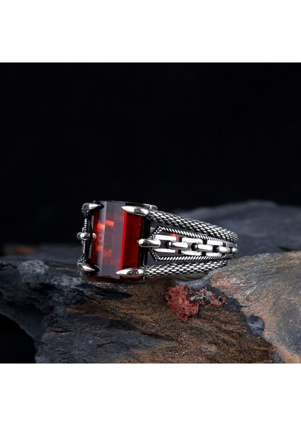 Kırmızı Renk Zirkon Taşlı Zincir Model Gümüş Yüzük fiyatları