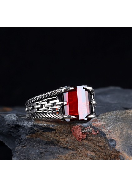 Kırmızı Renk Zirkon Taşlı Zincir Model Gümüş Yüzük modelleri