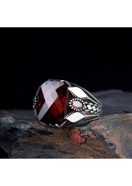 Kırmızı Renk Zirkon Taşlı Damla Model Gümüş Yüzük fiyatları