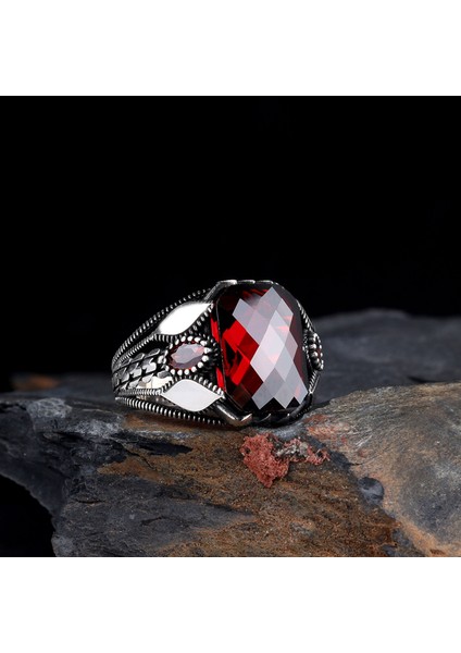 Kırmızı Renk Zirkon Taşlı Damla Model Gümüş Yüzük modelleri